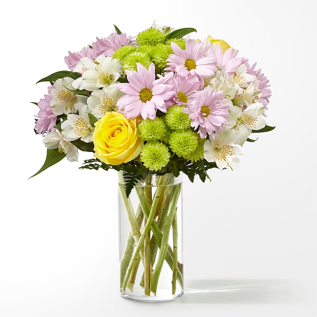 Sweet Spring Delight Bouquet – SOUTHERN TRADITIONS FLORAL & GIFTS, Swainsboro GA