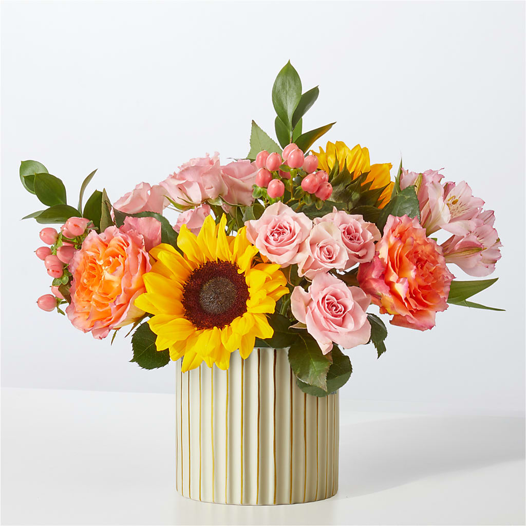 Sun's Out Bouquet – SOUTHERN TRADITIONS FLORAL & GIFTS, Swainsboro GA