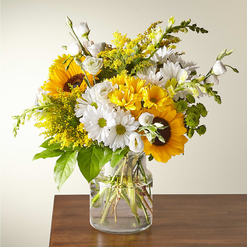 Hello Sunshine Bouquet – SOUTHERN TRADITIONS FLORAL & GIFTS, Swainsboro GA