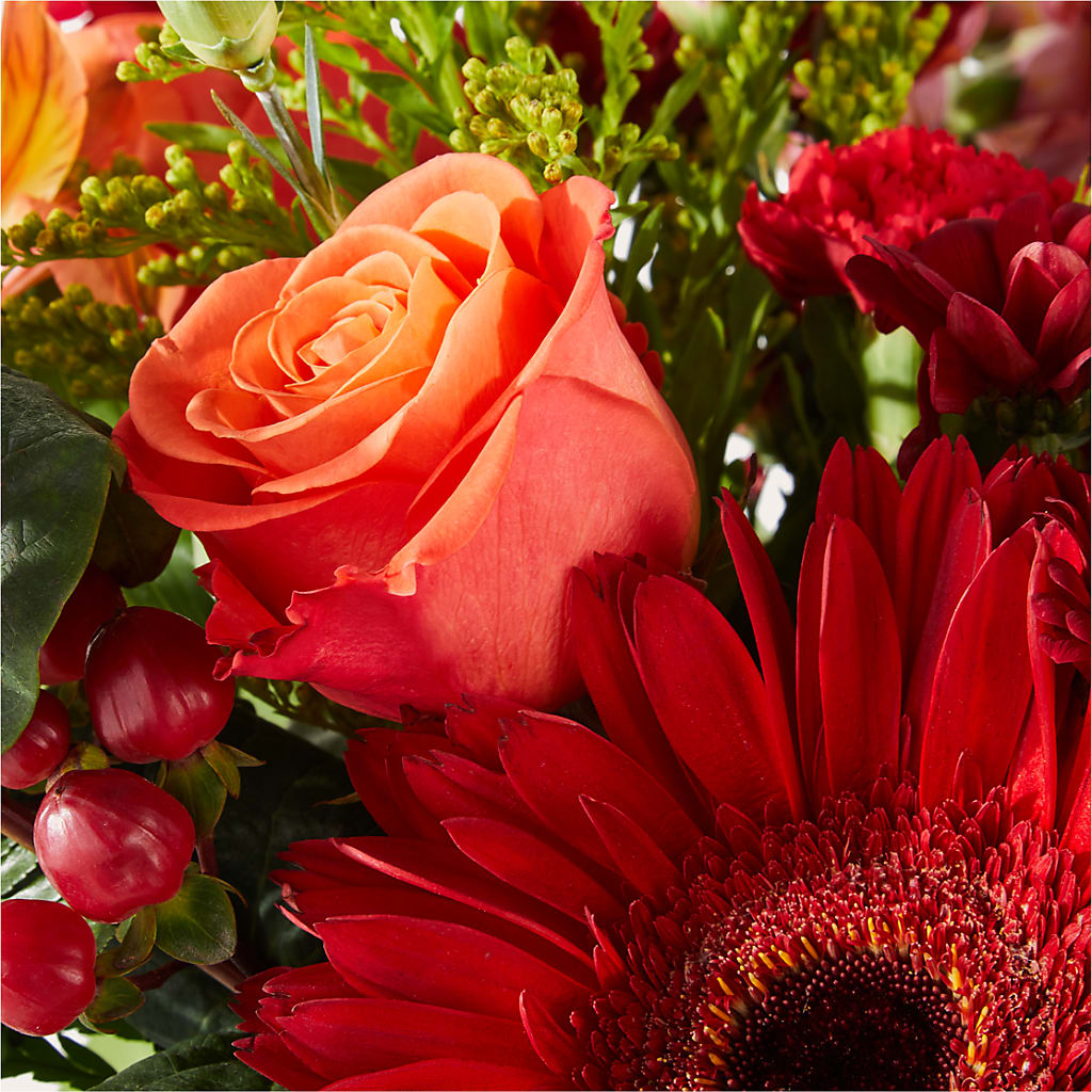 Sweater Season - A Florist Original – SOUTHERN TRADITIONS FLORAL & GIFTS, Swainsboro GA