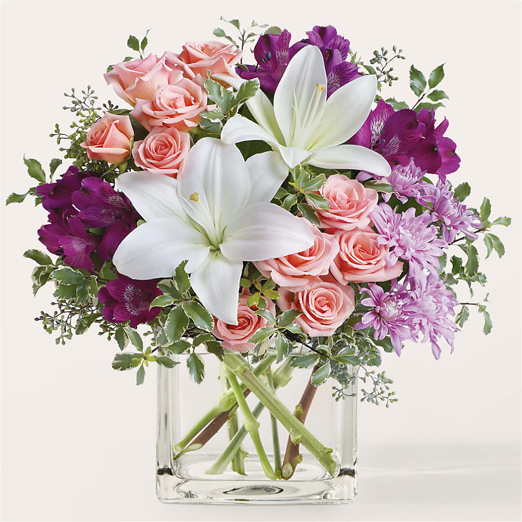 Mani Pedi Bouquet – SOUTHERN TRADITIONS FLORAL & GIFTS, Swainsboro GA
