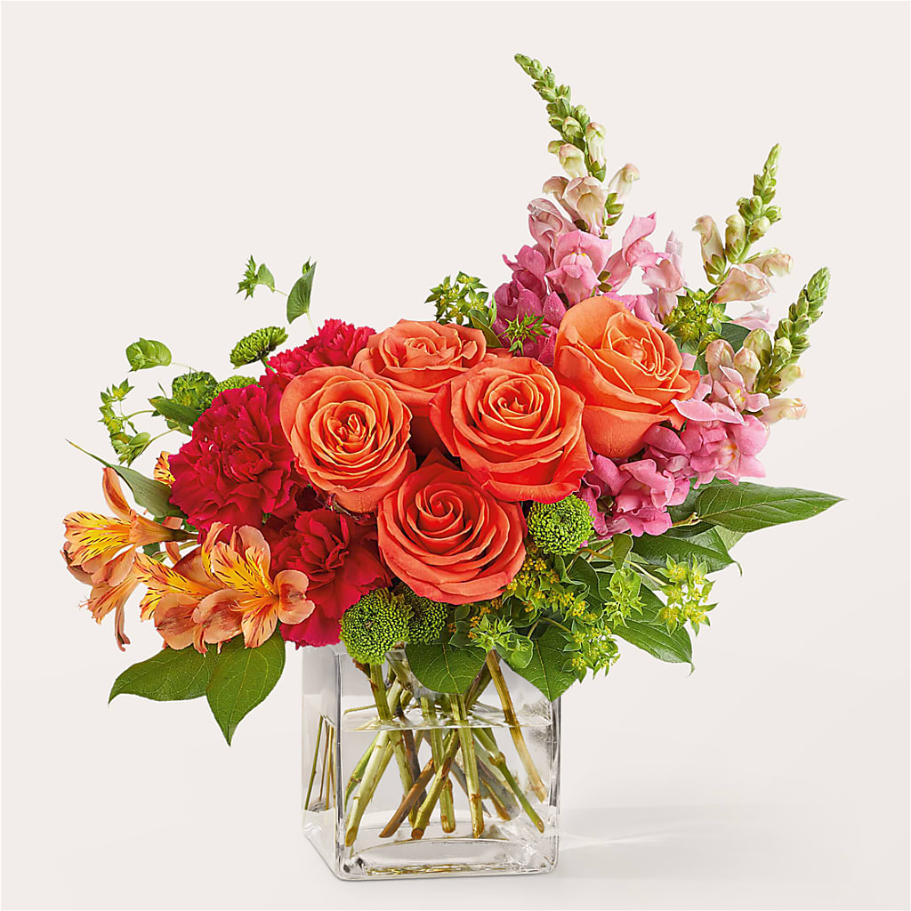 Cosmopolitan Bouquet – SOUTHERN TRADITIONS FLORAL & GIFTS, Swainsboro GA