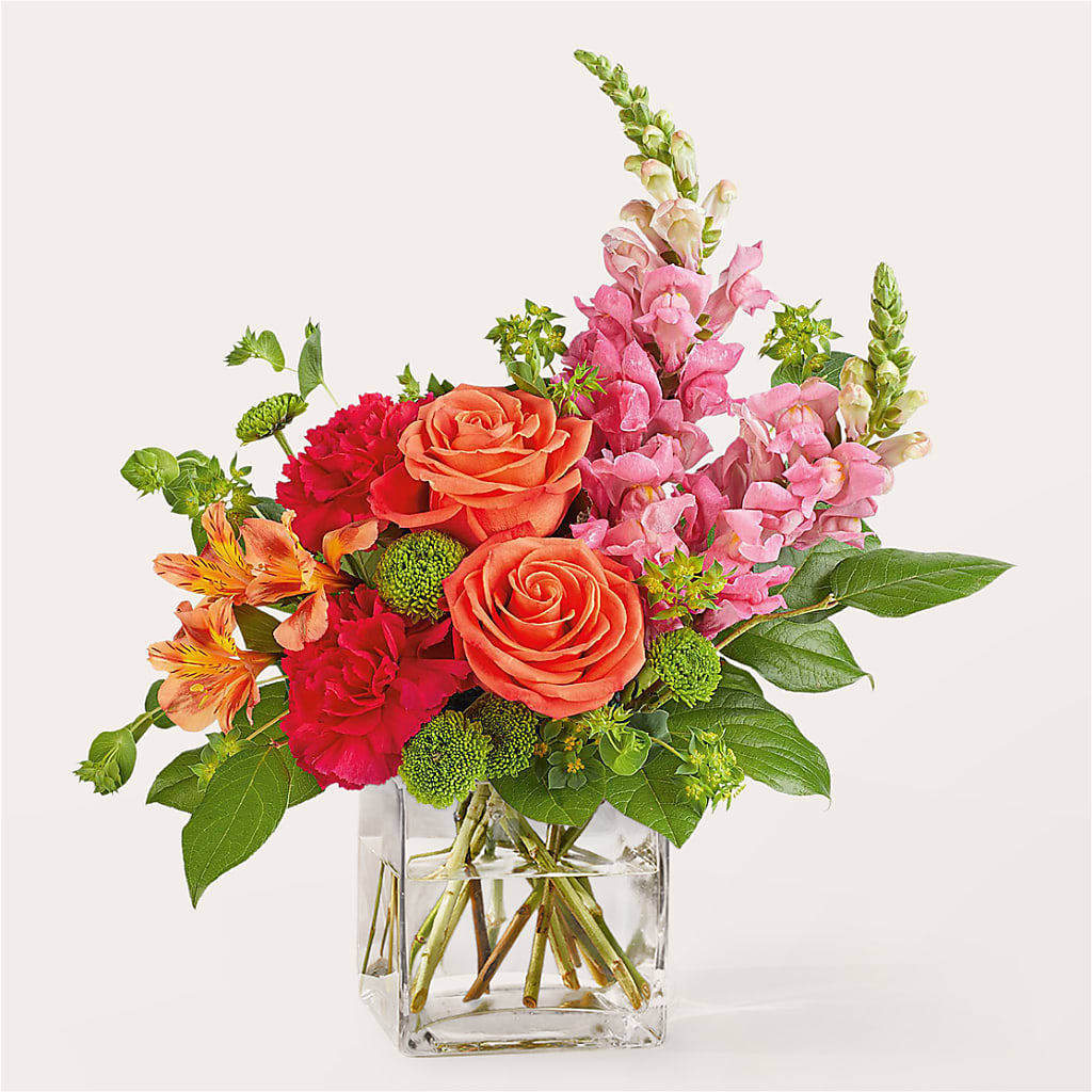 Cosmopolitan Bouquet – SOUTHERN TRADITIONS FLORAL & GIFTS, Swainsboro GA