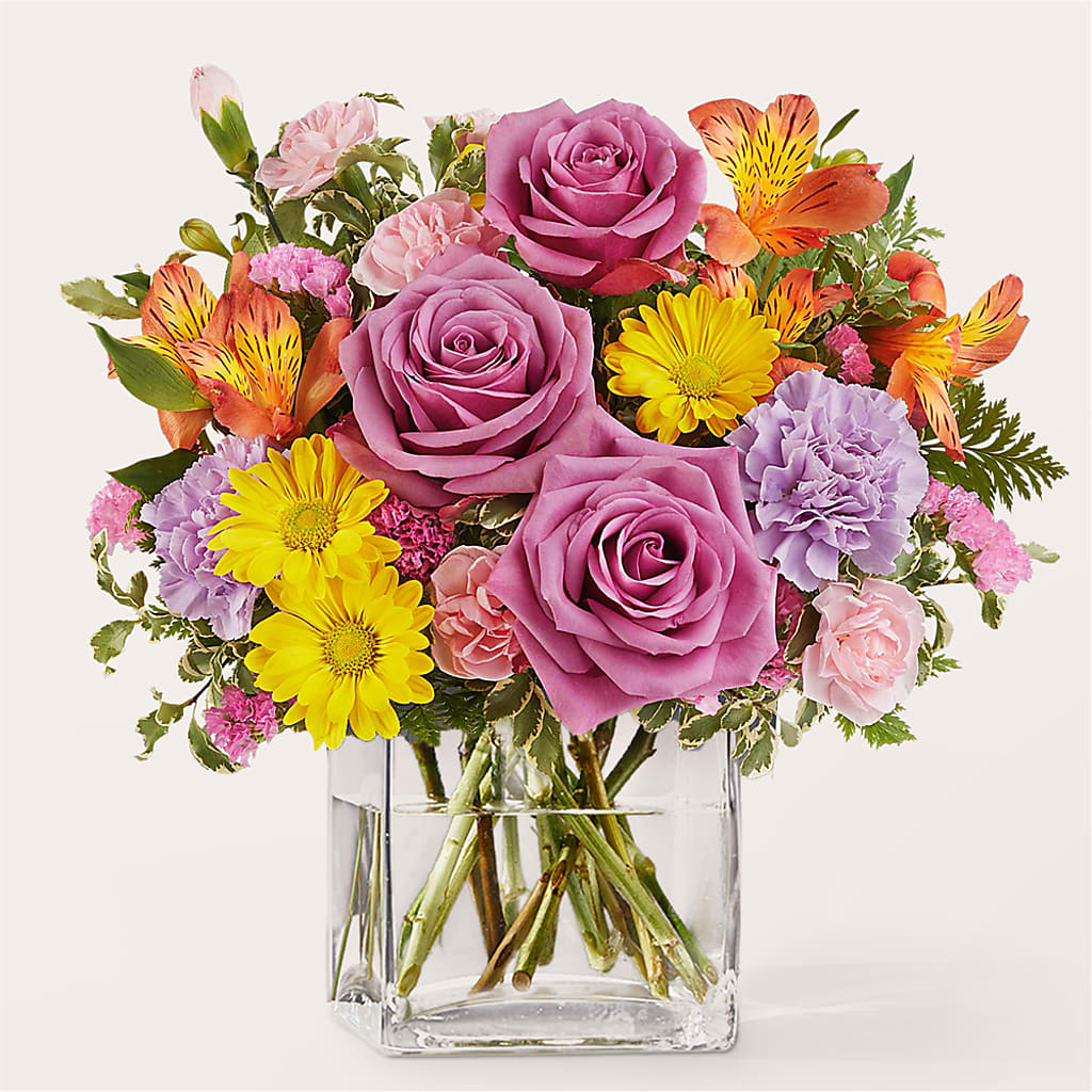 Shades of Happiness Bouquet – SOUTHERN TRADITIONS FLORAL & GIFTS, Swainsboro GA