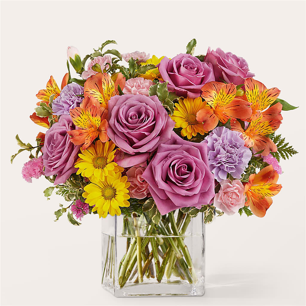 Shades of Happiness Bouquet – SOUTHERN TRADITIONS FLORAL & GIFTS, Swainsboro GA