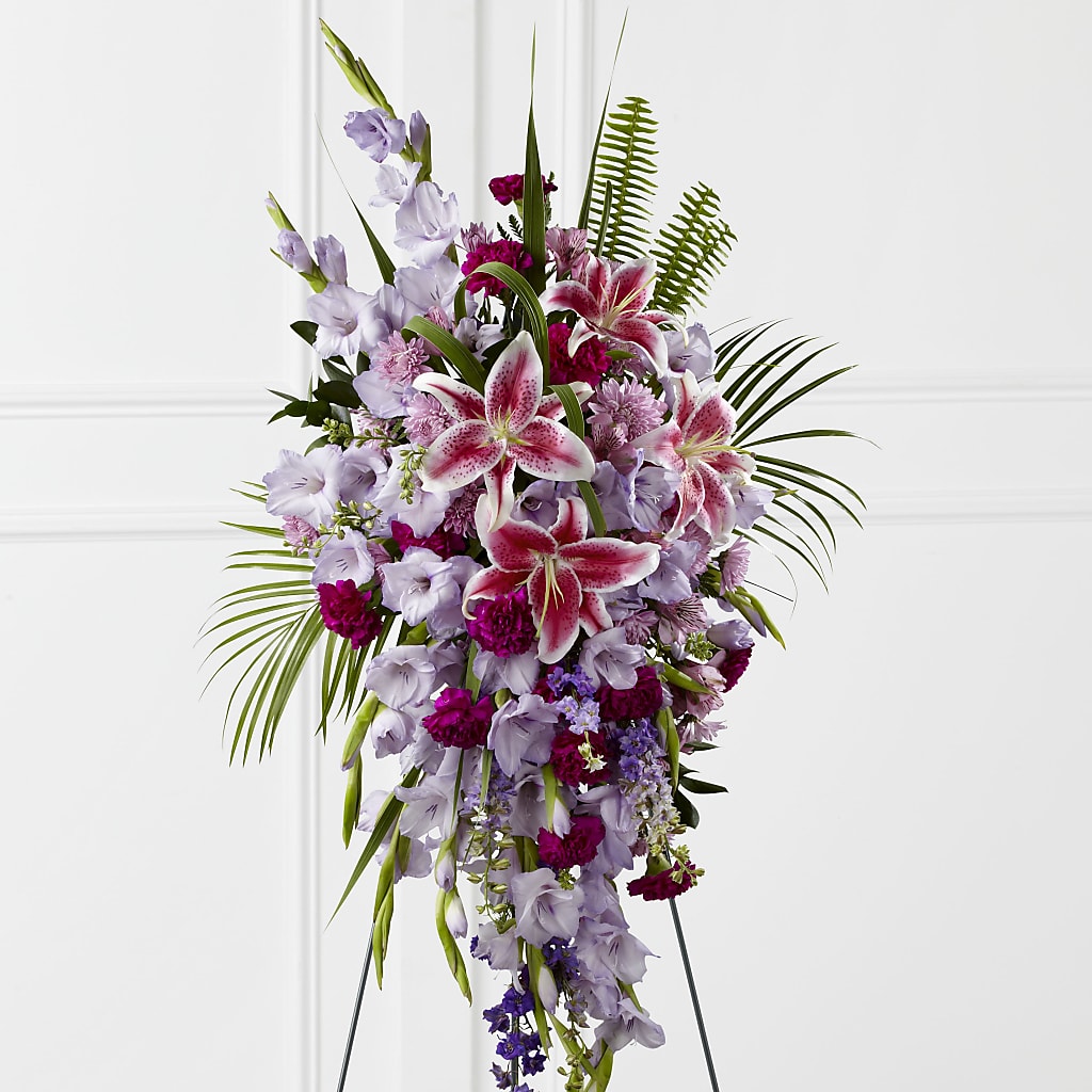 Tender Touch Standing Spray – SOUTHERN TRADITIONS FLORAL & GIFTS, Swainsboro GA