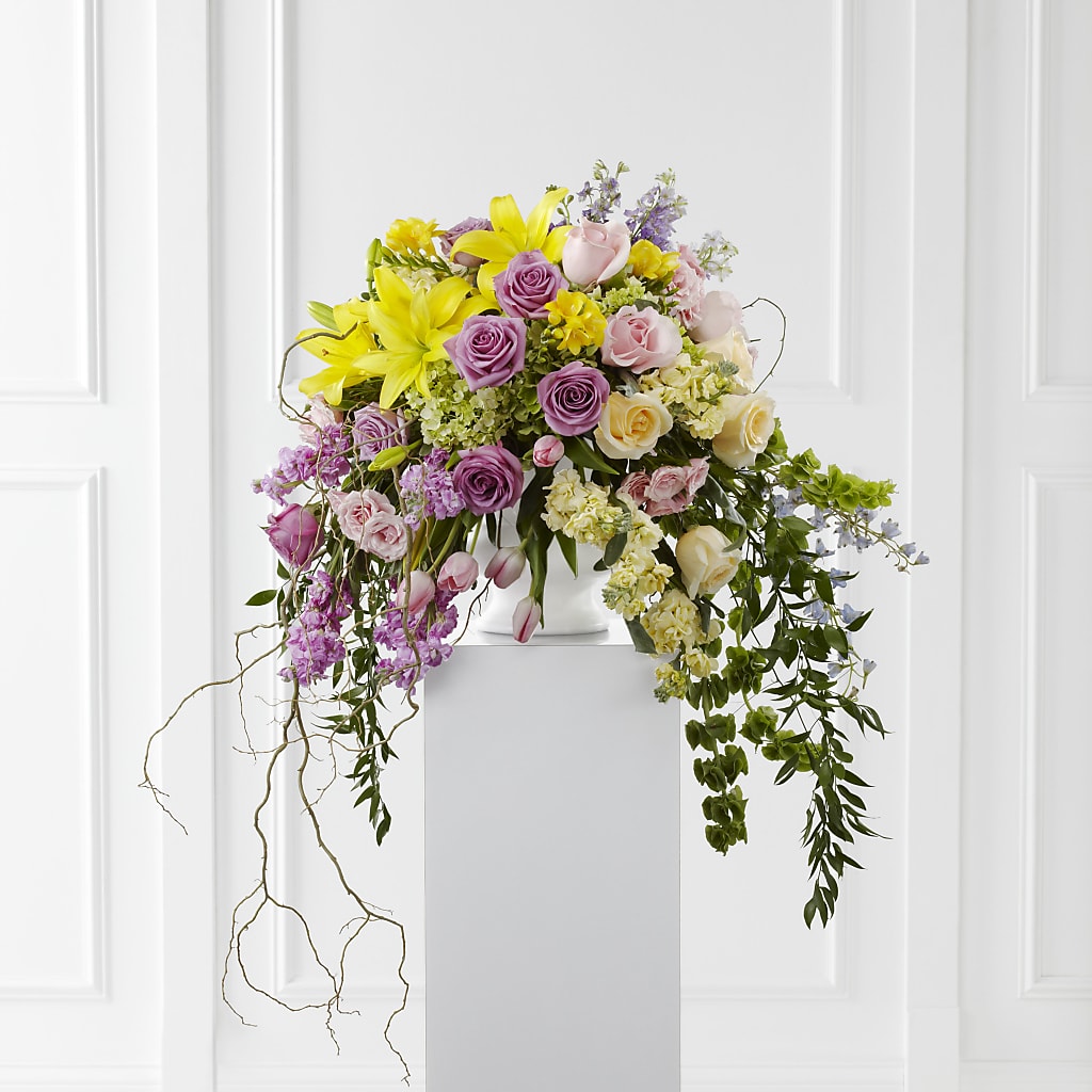 Display of Affection Arrangement – SOUTHERN TRADITIONS FLORAL & GIFTS, Swainsboro GA
