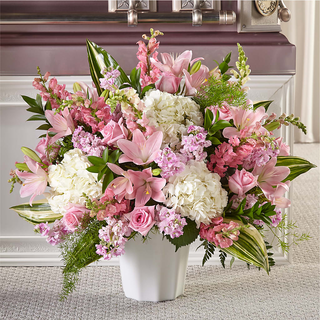 Simply Serene Floor Basket – SOUTHERN TRADITIONS FLORAL & GIFTS, Swainsboro GA