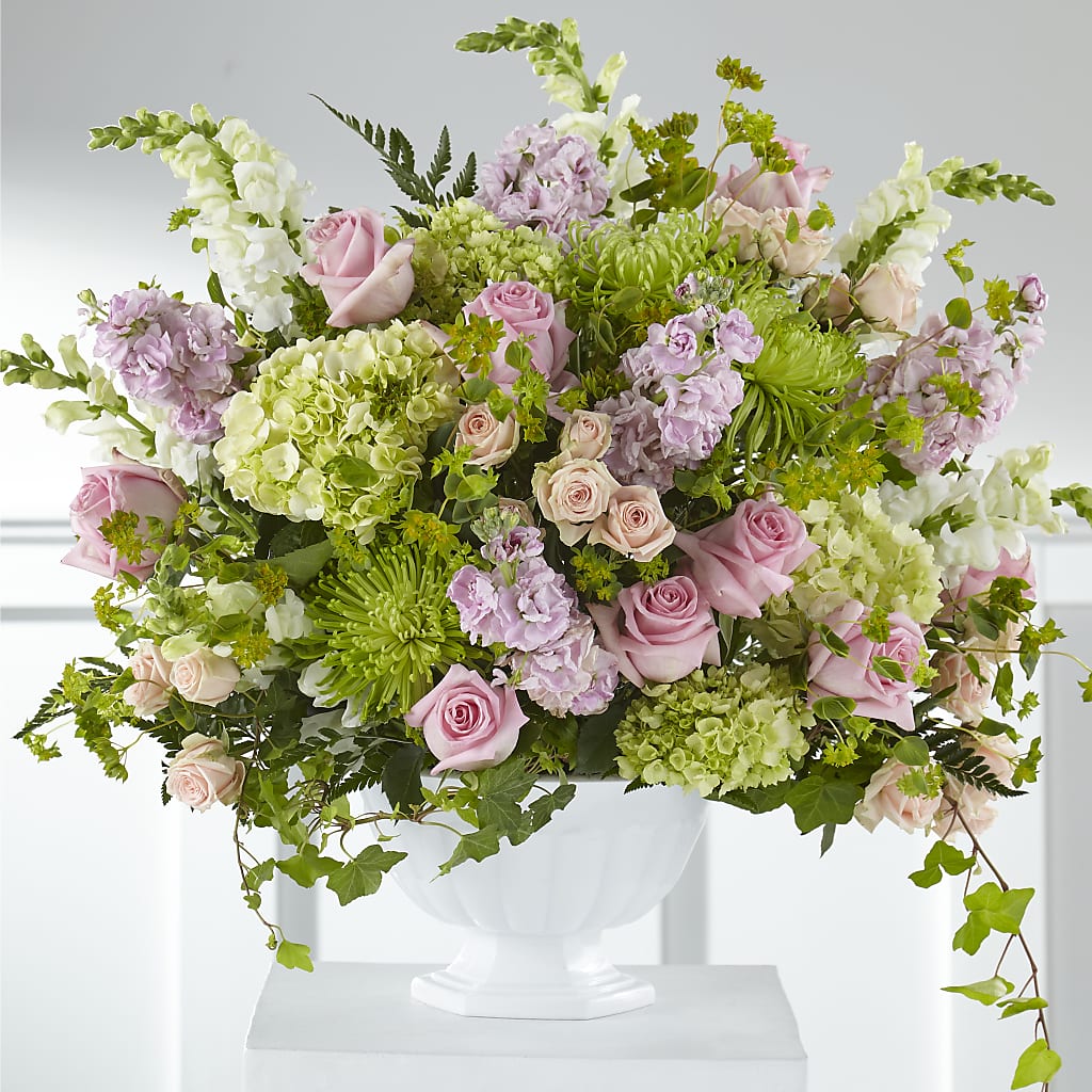 Radiant Embrace Arrangement – SOUTHERN TRADITIONS FLORAL & GIFTS, Swainsboro GA