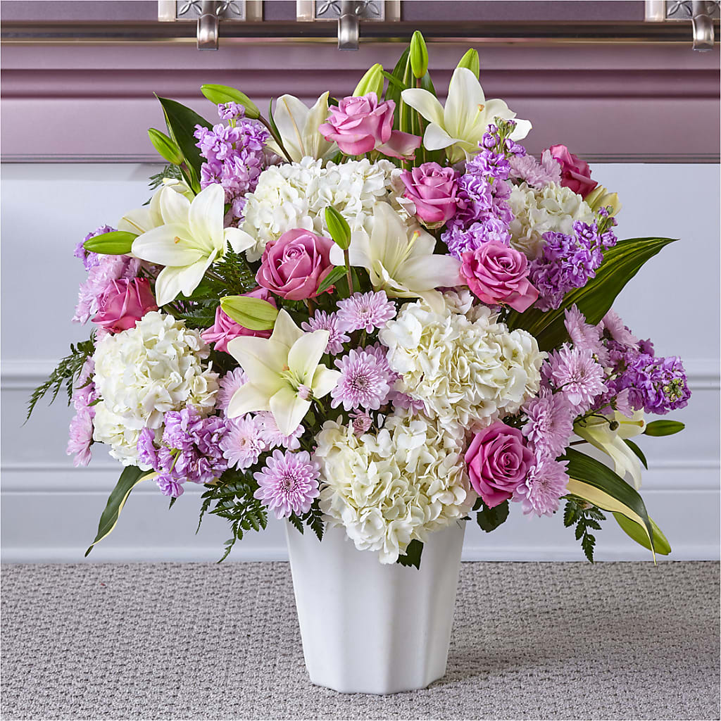 Heaven Sent Floor Basket – SOUTHERN TRADITIONS FLORAL & GIFTS, Swainsboro GA