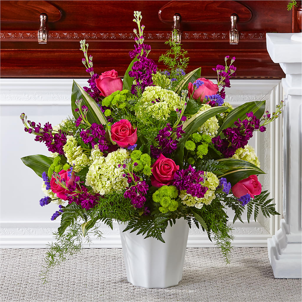 Beautiful Horizons Floor Basket – SOUTHERN TRADITIONS FLORAL & GIFTS, Swainsboro GA
