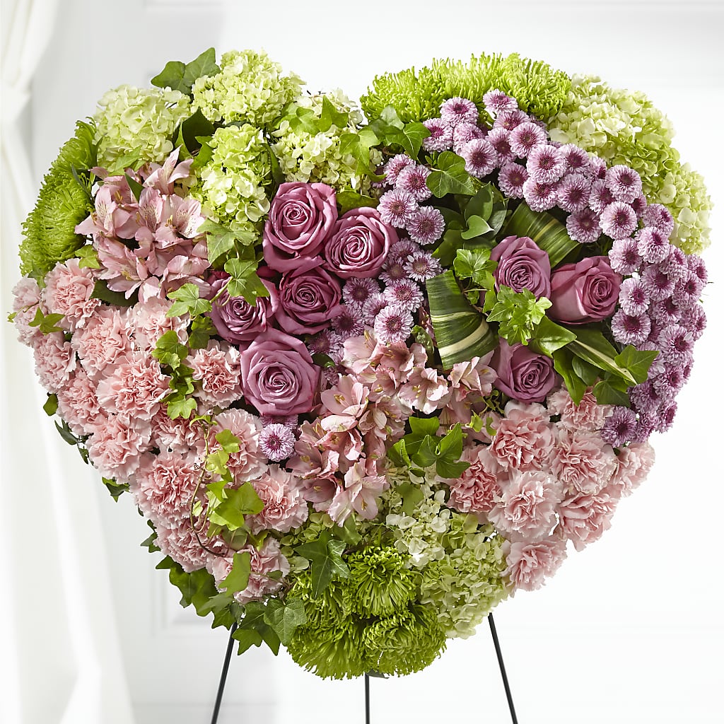 Heartwarming Standing Heart – SOUTHERN TRADITIONS FLORAL & GIFTS, Swainsboro GA