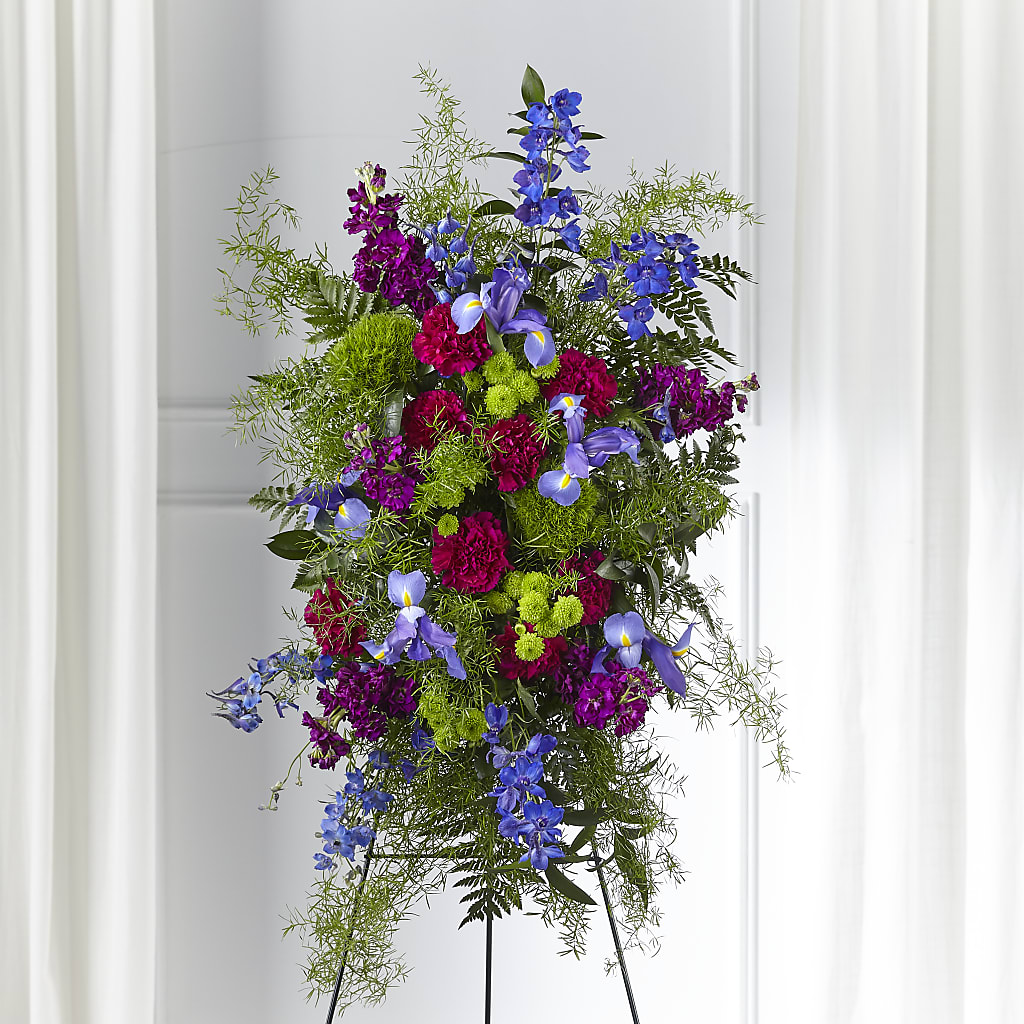 Heavenly Skies Standing Spray – SOUTHERN TRADITIONS FLORAL & GIFTS, Swainsboro GA