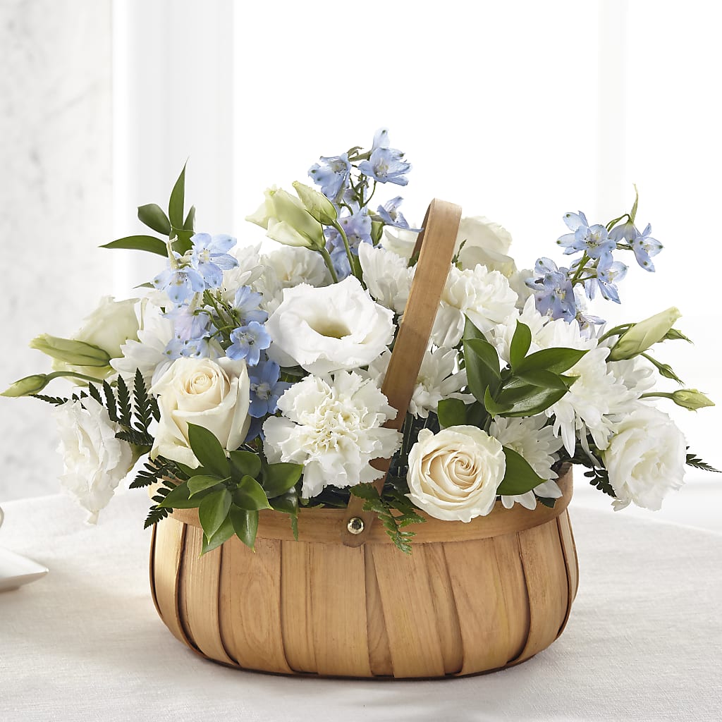 Sincerely Heartfelt Basket – SOUTHERN TRADITIONS FLORAL & GIFTS, Swainsboro GA
