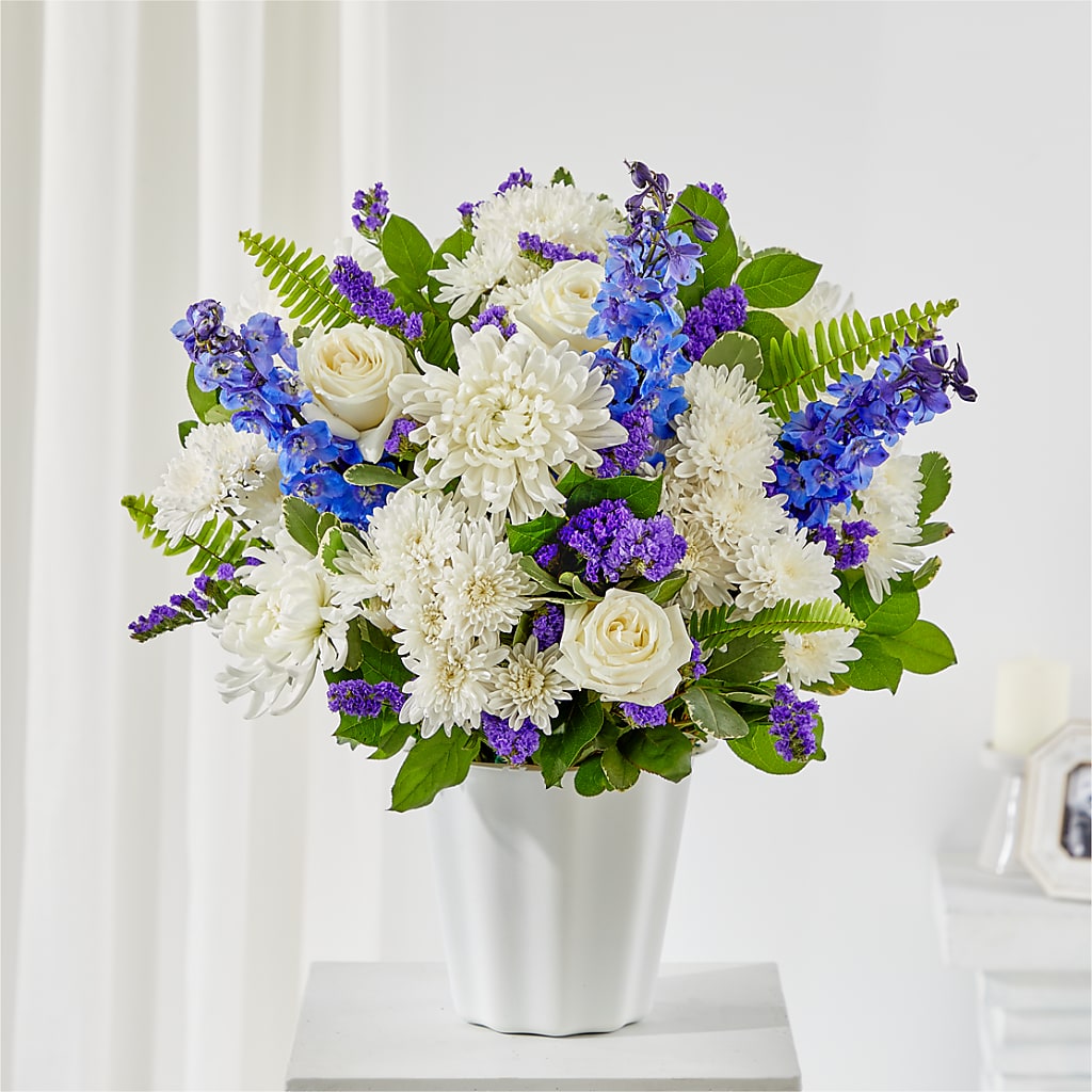 Hold Dear Tabletop Basket – SOUTHERN TRADITIONS FLORAL & GIFTS, Swainsboro GA