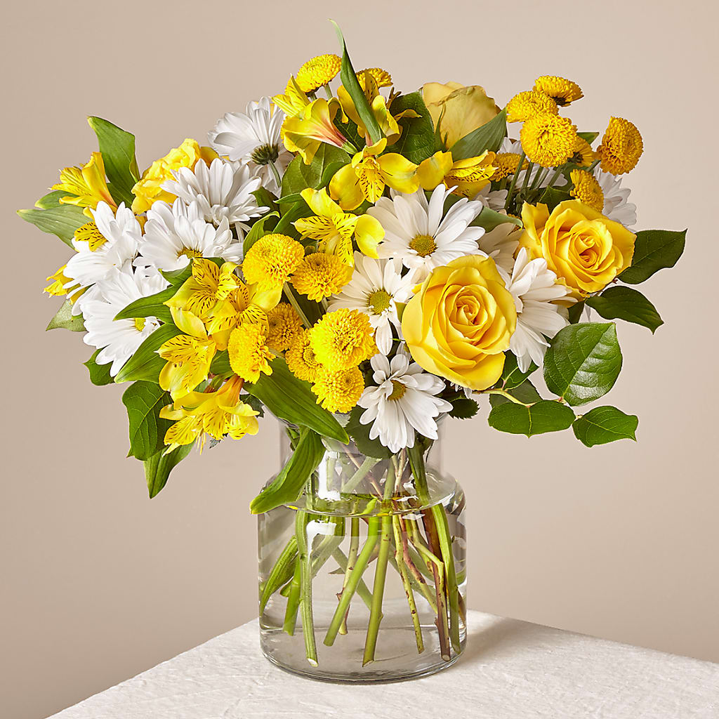 Sunny Sentiments Bouquet – SOUTHERN TRADITIONS FLORAL & GIFTS, Swainsboro GA