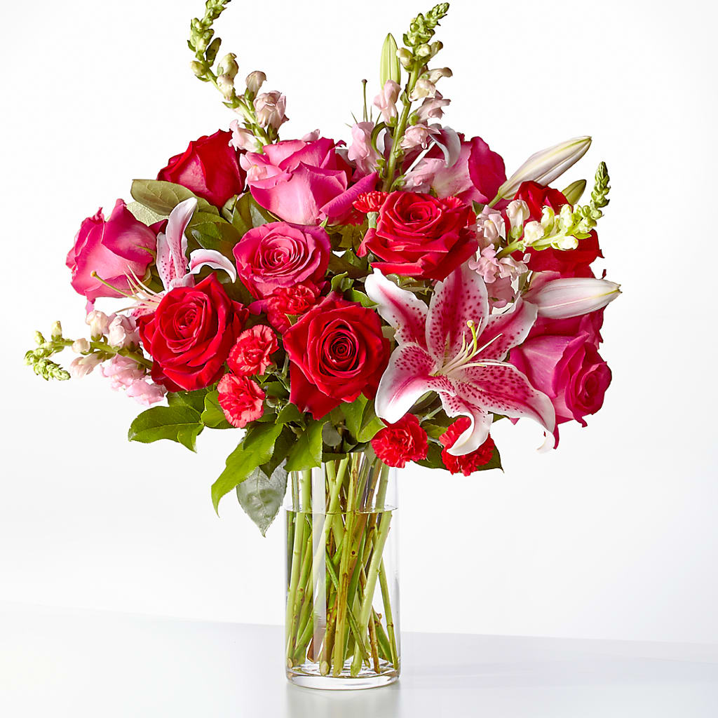 Love at First Sight Bouquet – SOUTHERN TRADITIONS FLORAL & GIFTS, Swainsboro GA