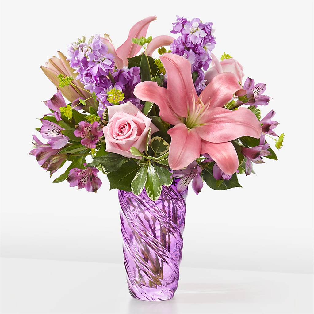 Precious Petals Bouquet with Luxe Swirl Vase – SOUTHERN TRADITIONS FLORAL & GIFTS, Swainsboro GA