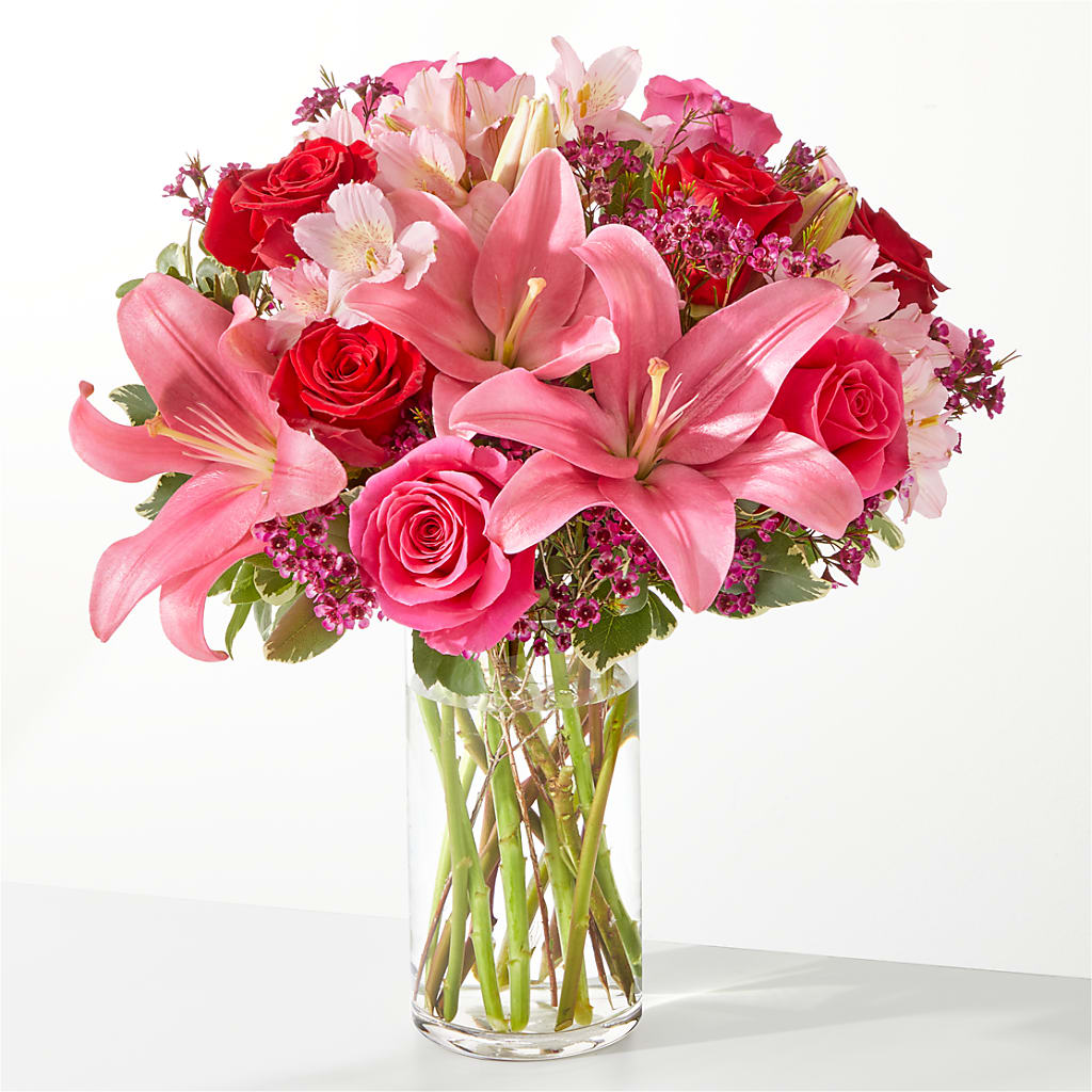 Lucky in Love Bouquet – SOUTHERN TRADITIONS FLORAL & GIFTS, Swainsboro GA