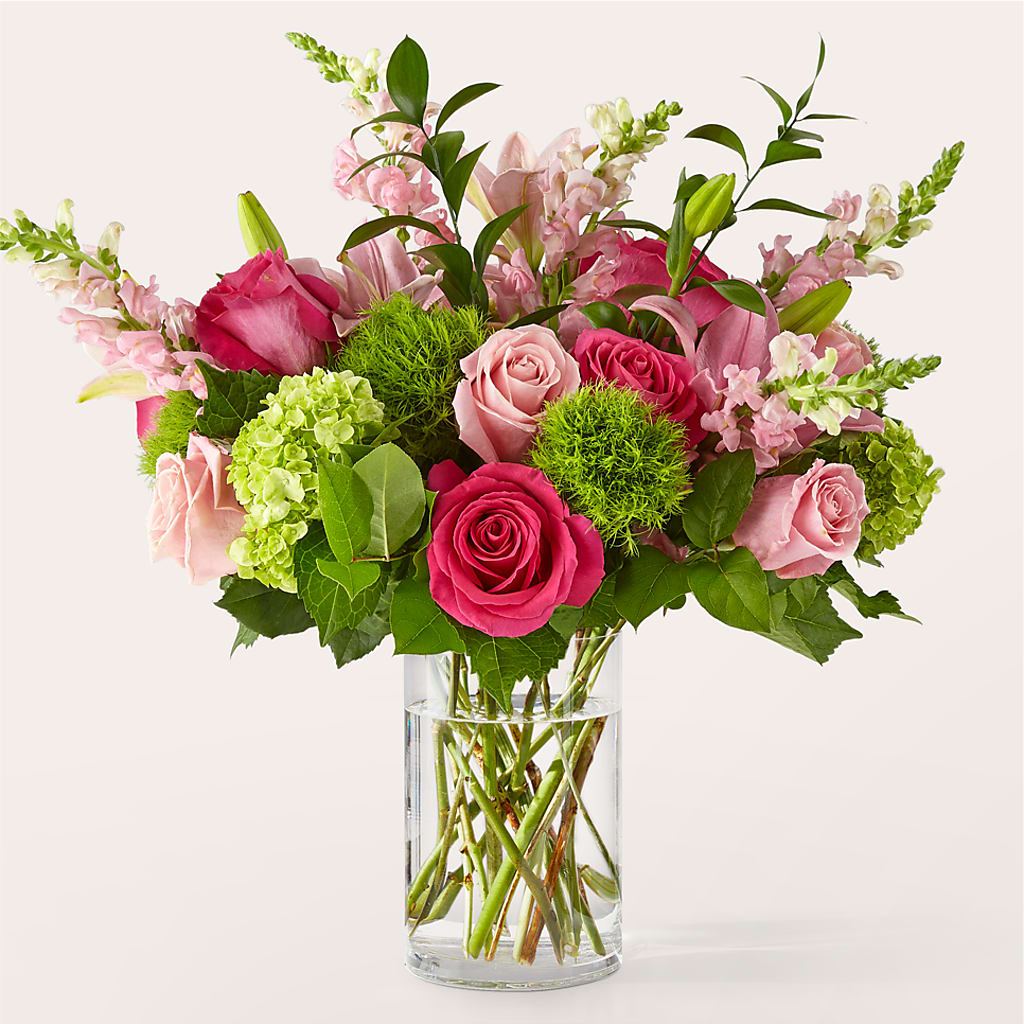 Fit for a Queen Luxury Bouquet – SOUTHERN TRADITIONS FLORAL & GIFTS, Swainsboro GA