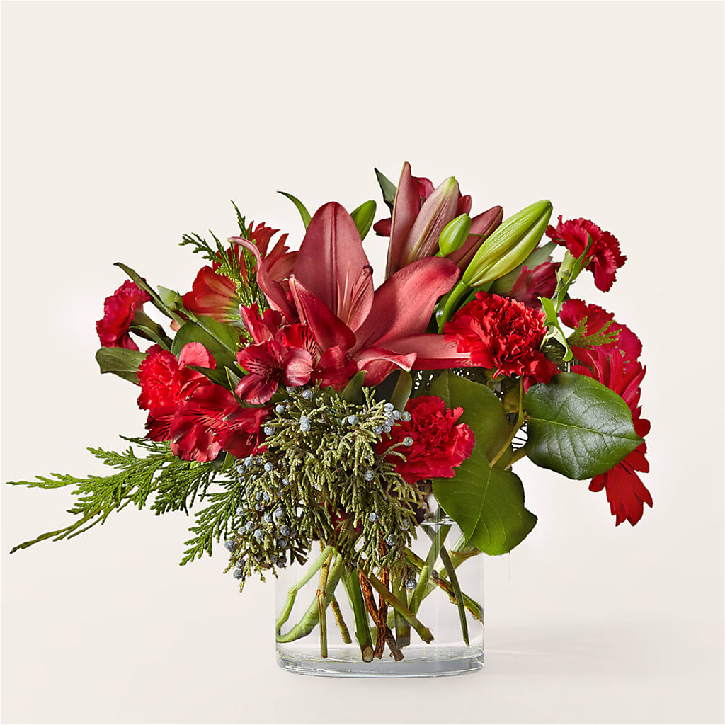 Friendsmas Bouquet – SOUTHERN TRADITIONS FLORAL & GIFTS, Swainsboro GA