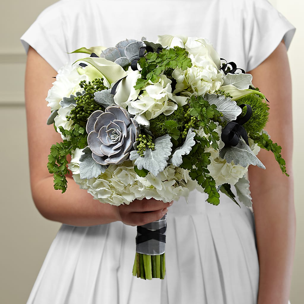 Sweet Innocence Bouquet – SOUTHERN TRADITIONS FLORAL & GIFTS, Swainsboro GA