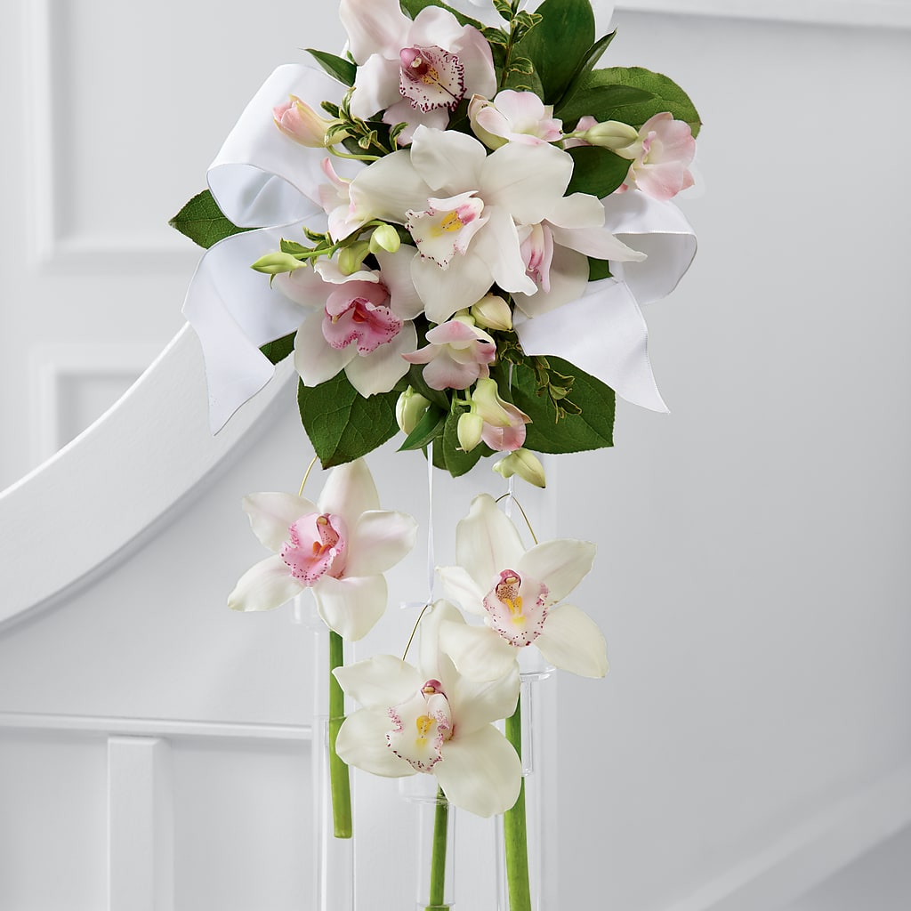 Perfect Entrance Pew Arrangement – SOUTHERN TRADITIONS FLORAL & GIFTS, Swainsboro GA