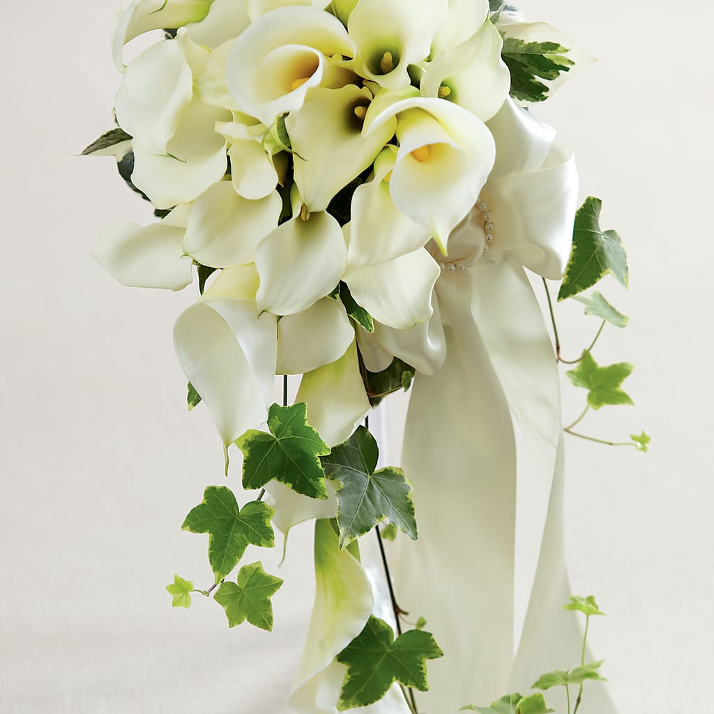 White Chapel Bouquet – SOUTHERN TRADITIONS FLORAL & GIFTS, Swainsboro GA