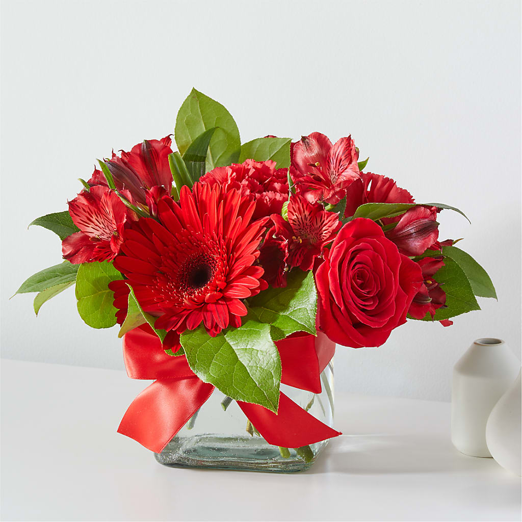 Red Hot Bouquet – SOUTHERN TRADITIONS FLORAL & GIFTS, Swainsboro GA