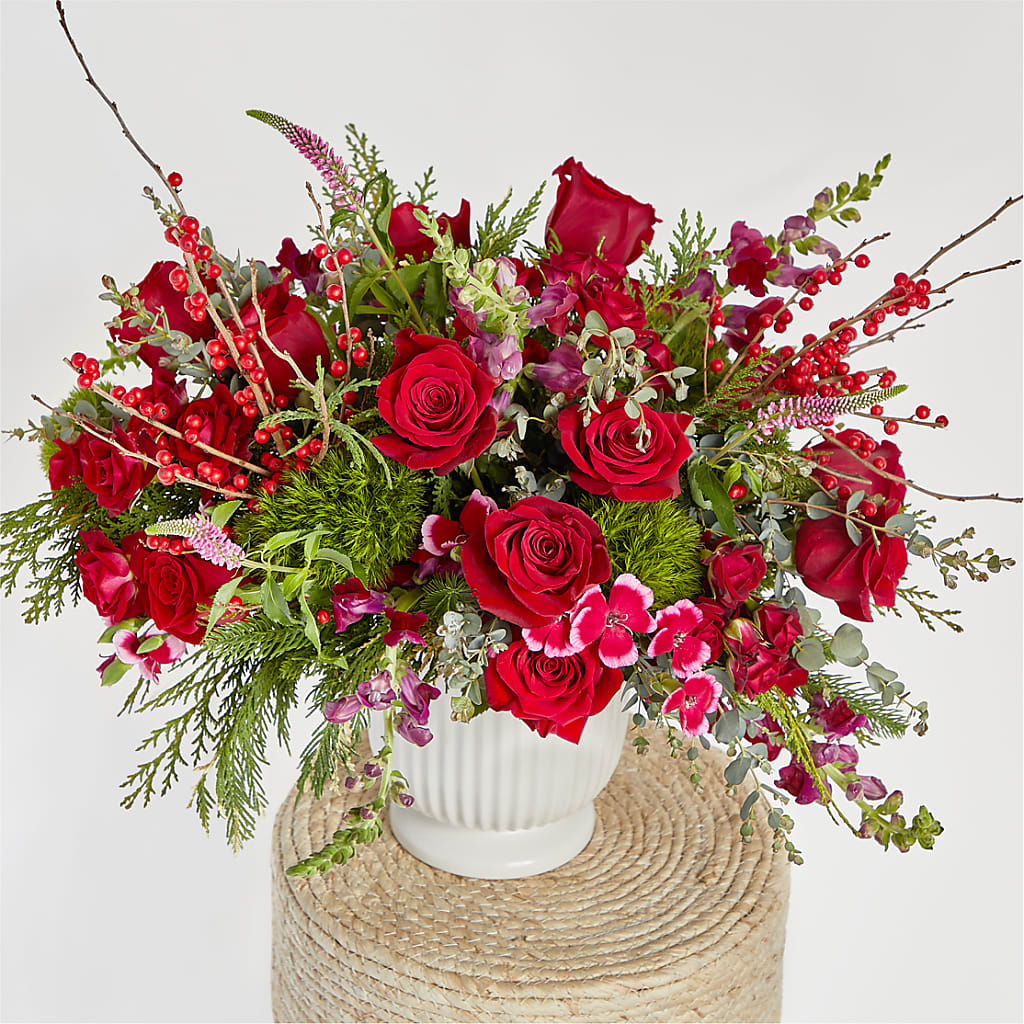 Big Red Bow Bouquet – SOUTHERN TRADITIONS FLORAL & GIFTS, Swainsboro GA