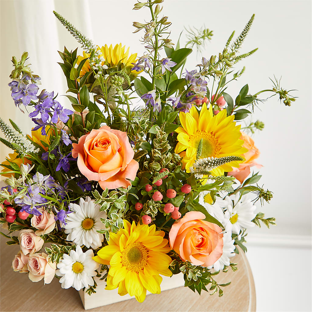The Good Life Bouquet – SOUTHERN TRADITIONS FLORAL & GIFTS, Swainsboro GA