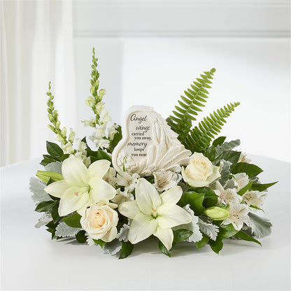 Holding You Close Arrangement – SOUTHERN TRADITIONS FLORAL & GIFTS, Swainsboro GA