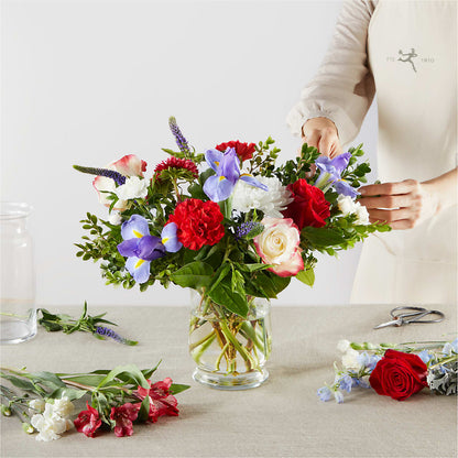 Star Spangled - A Florist Original – SOUTHERN TRADITIONS FLORAL & GIFTS, Swainsboro GA