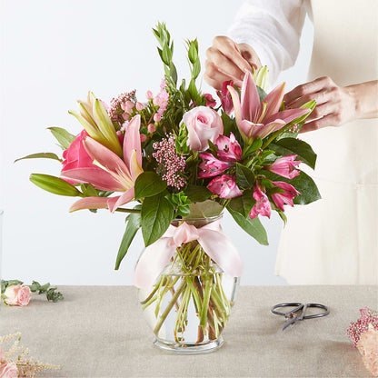 Pink Ribbon - A Florist Original – SOUTHERN TRADITIONS FLORAL & GIFTS, Swainsboro GA