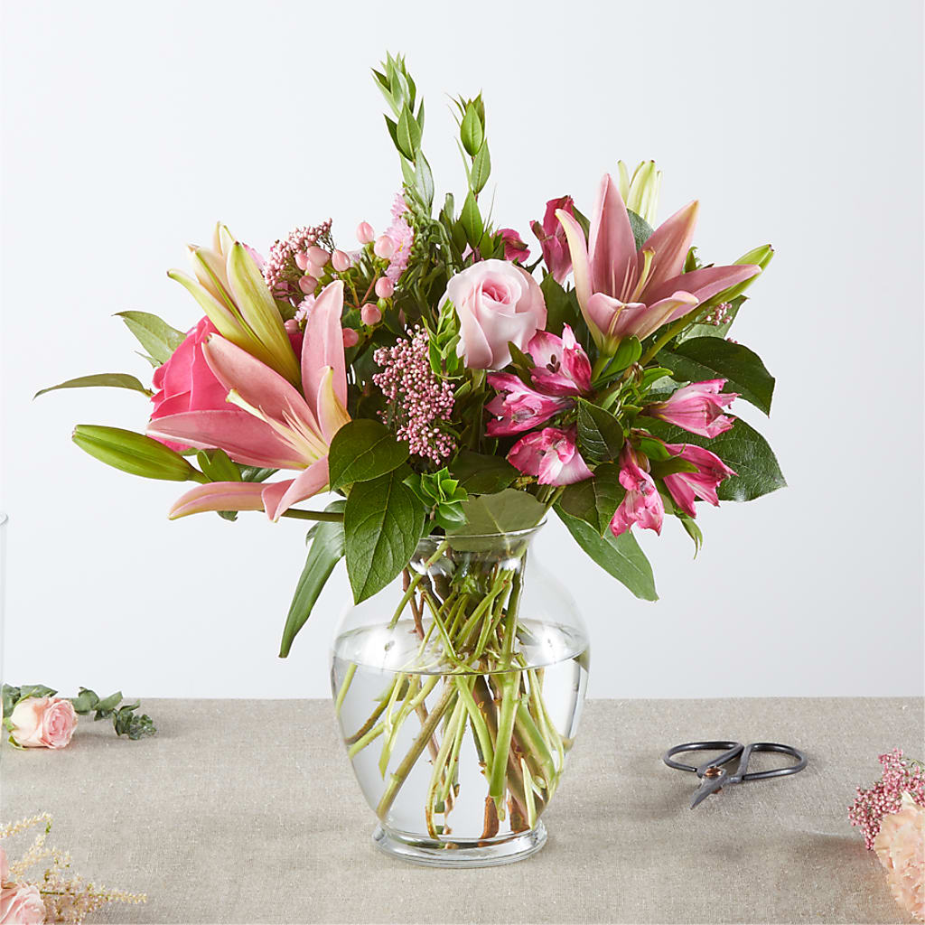 Pink Ribbon - A Florist Original – SOUTHERN TRADITIONS FLORAL & GIFTS, Swainsboro GA