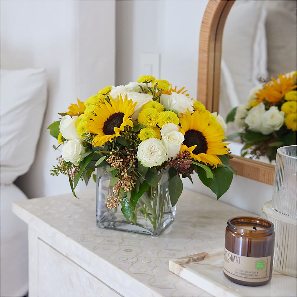 Luminous Morning Bouquet – SOUTHERN TRADITIONS FLORAL & GIFTS, Swainsboro GA