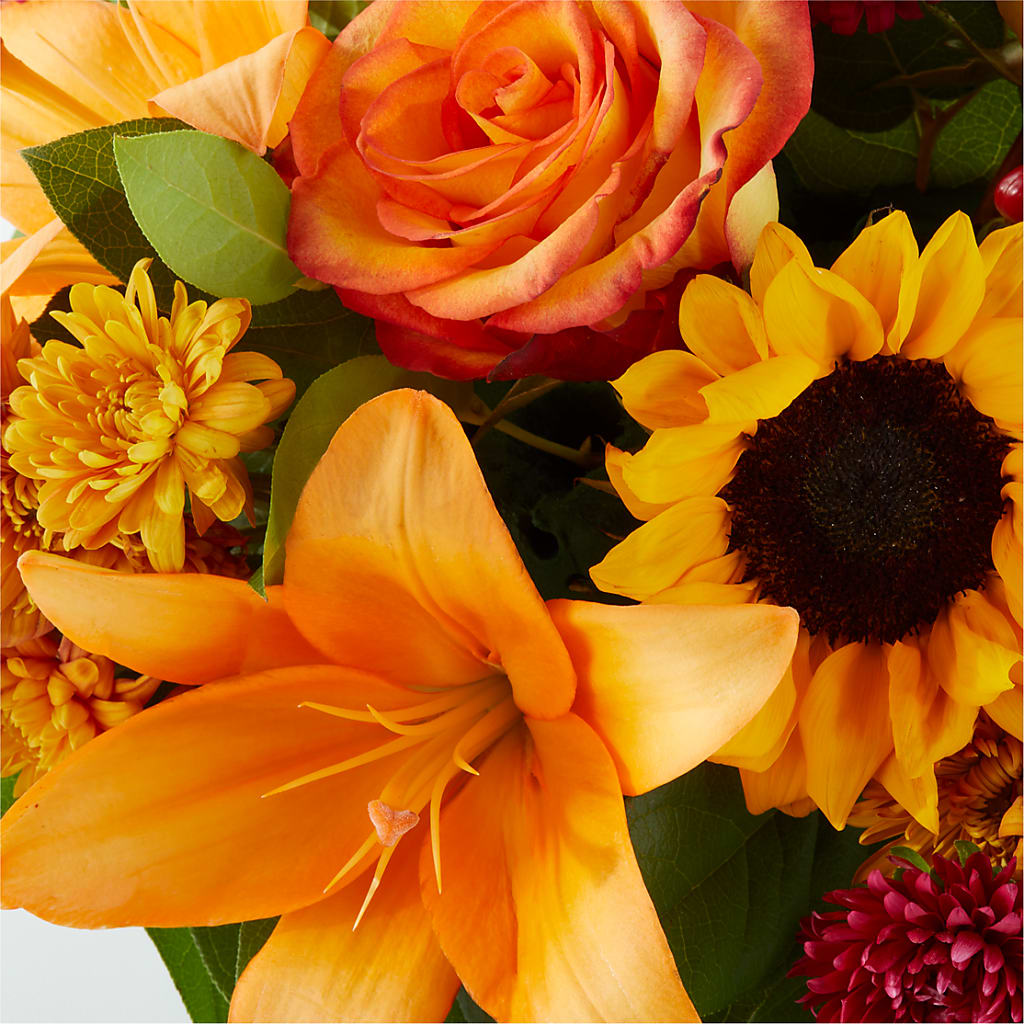 Grateful Centerpiece – SOUTHERN TRADITIONS FLORAL & GIFTS, Swainsboro GA