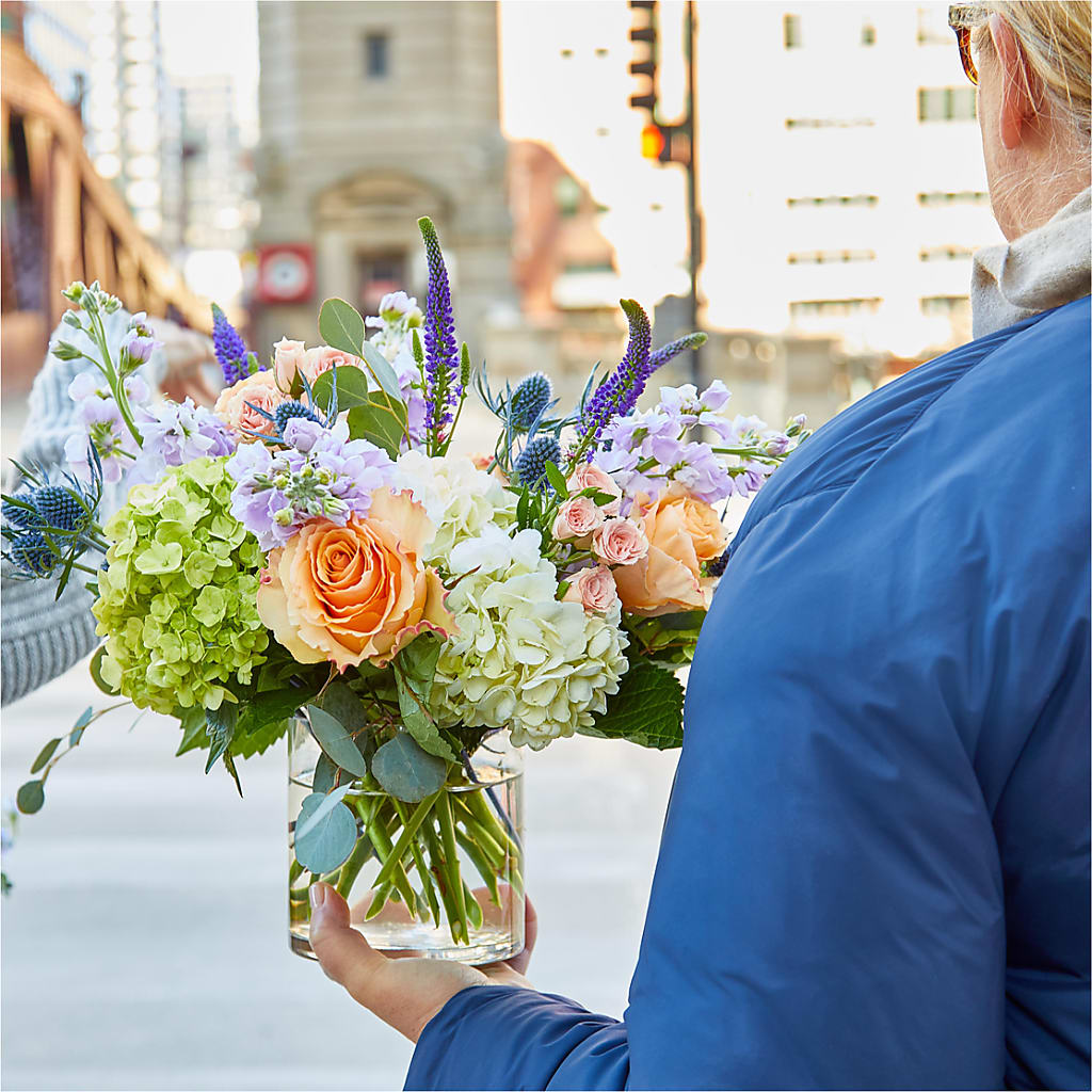 Porch Swing Bouquet – SOUTHERN TRADITIONS FLORAL & GIFTS, Swainsboro GA