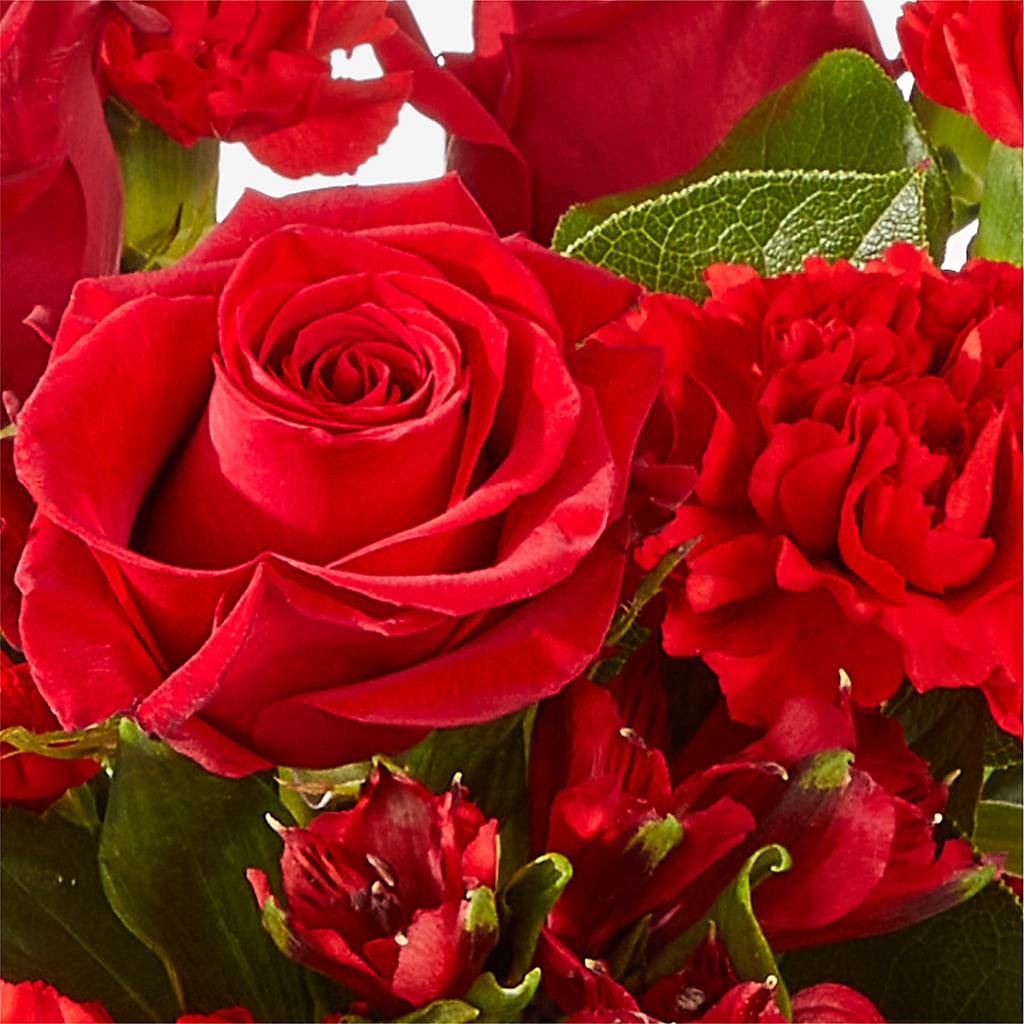 The Heartstrings Bouquet – SOUTHERN TRADITIONS FLORAL & GIFTS, Swainsboro GA