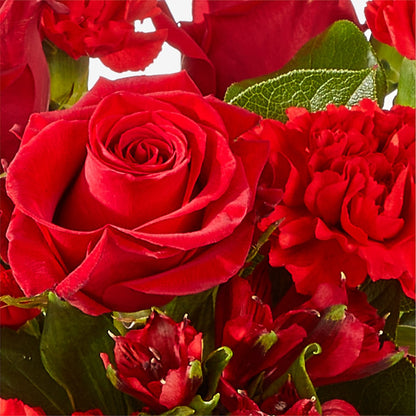 The Heartstrings Bouquet – SOUTHERN TRADITIONS FLORAL & GIFTS, Swainsboro GA
