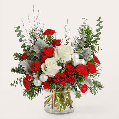 Trimming the Tree Bouquet – SOUTHERN TRADITIONS FLORAL & GIFTS, Swainsboro GA