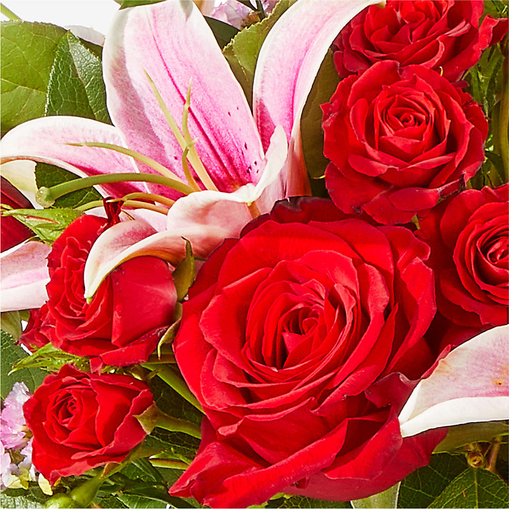 Hopeless Romantic Bouquet – SOUTHERN TRADITIONS FLORAL & GIFTS, Swainsboro GA